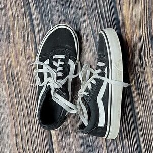 Women's Size 6 Black And White Vans